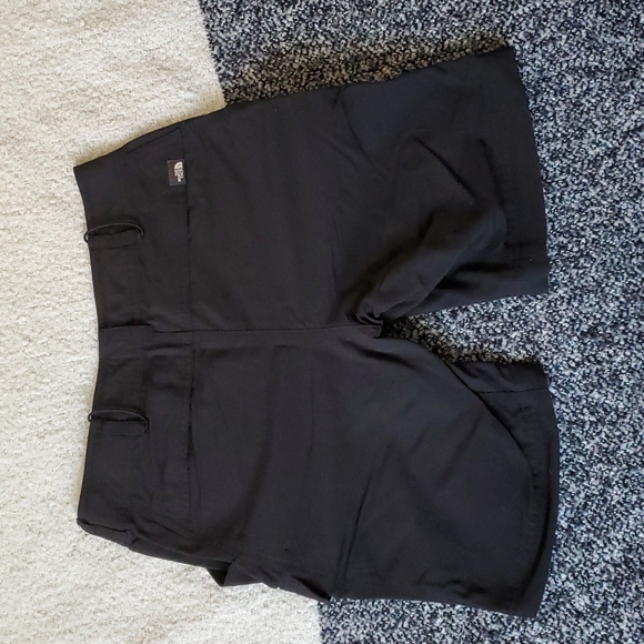 North Face Bermuda shorts - Picture 3 of 3